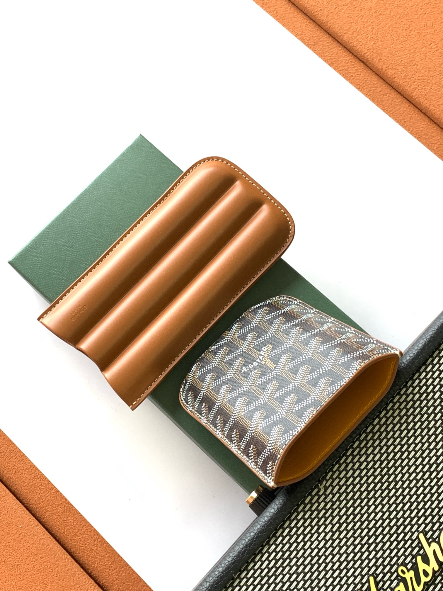 GOYARD CHURCHILL 8213 (brown)