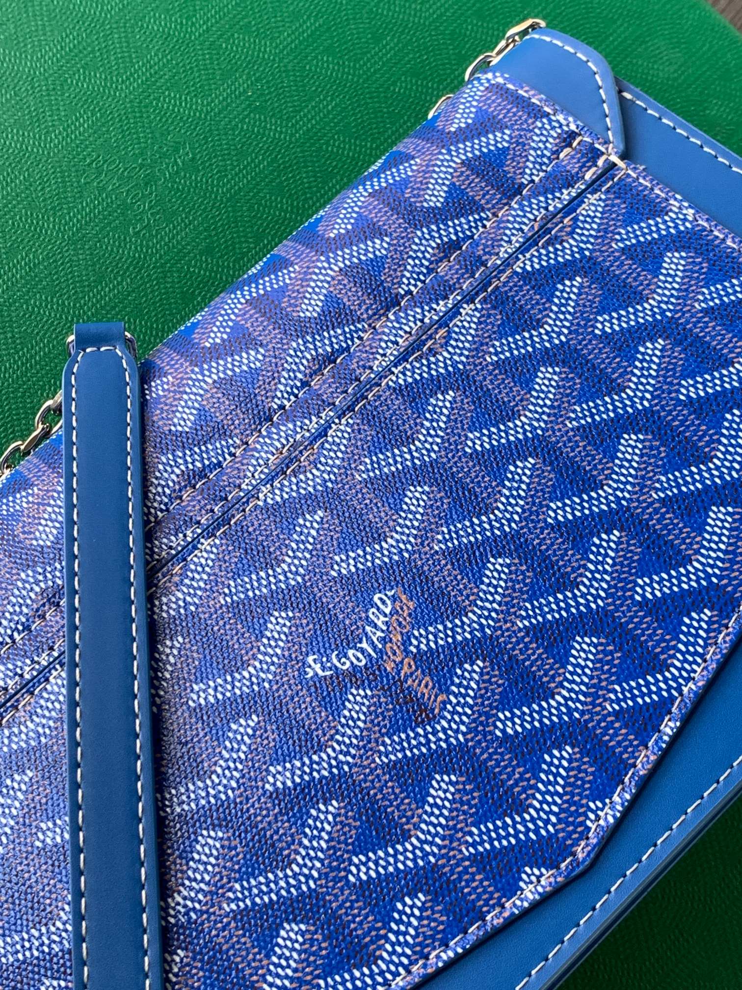 Goyard Duchesse Marie-Caroline 1100 (blue)