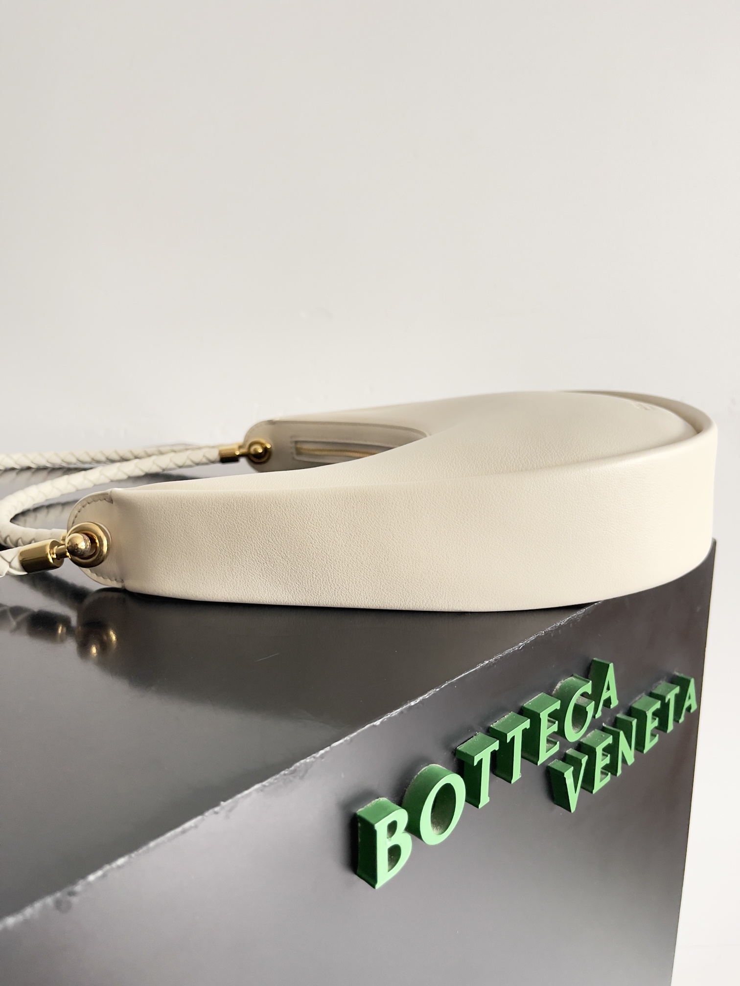 Túi Xách Nữ Bottega Veneta 794902 Màu Trắng