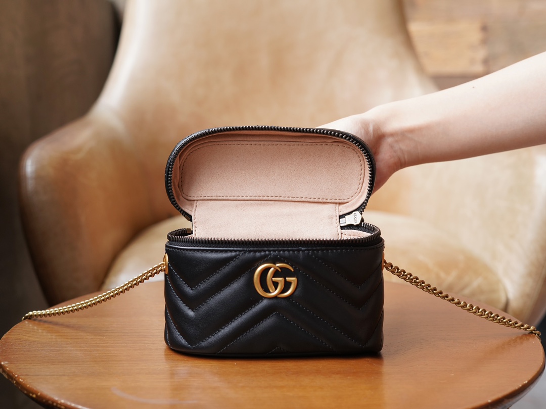 Túi Xách Nữ GG Marmont 699515 Màu Đen