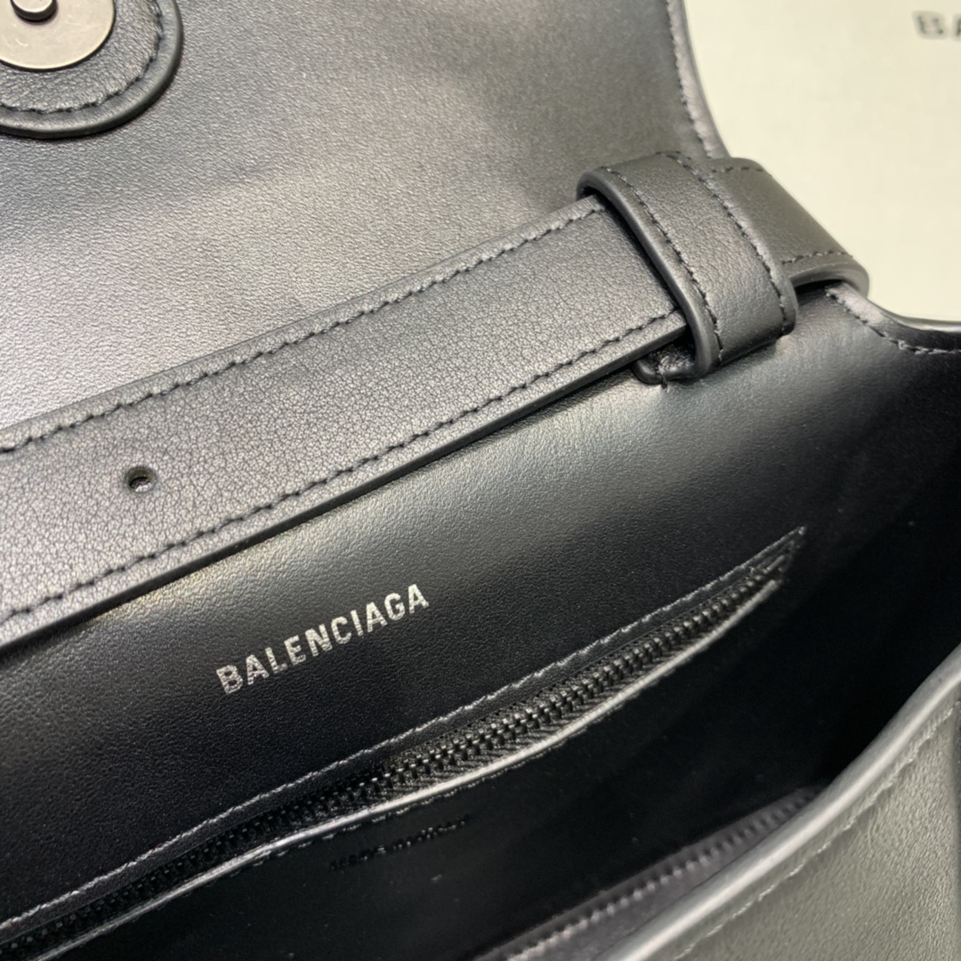 Túi xách nữ BALENCIAGA màu đen 180609