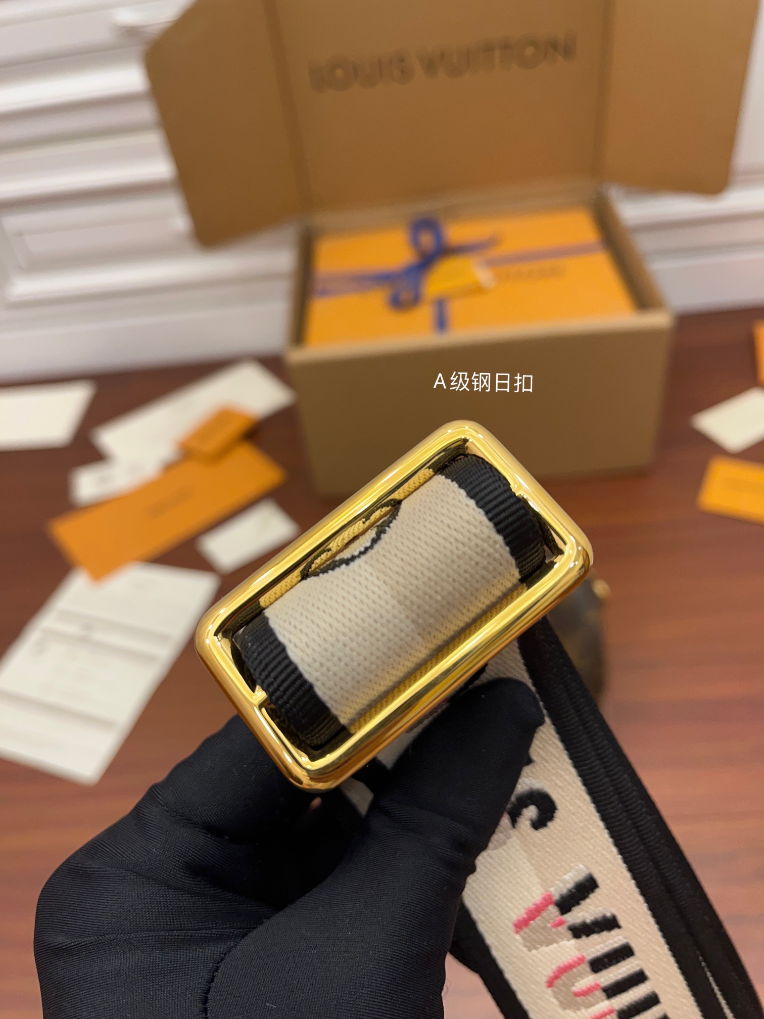 Túi Đeo Chéo Nữ Louis Vuitton LV Speedy Bandoulière 20 Black M46234 Màu Nâu N-HM