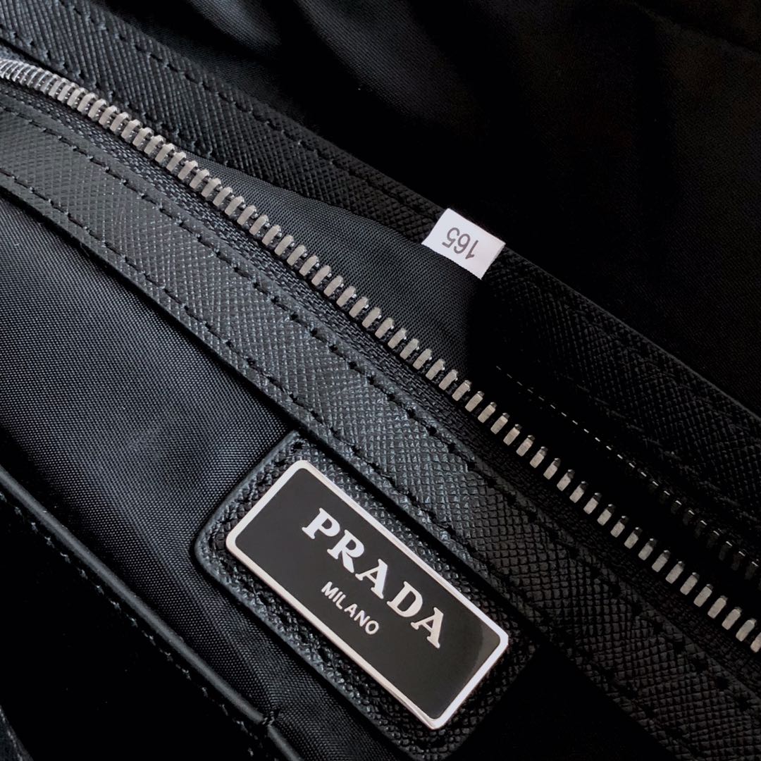 Túi xách Prada 2VE0891 màu đen 