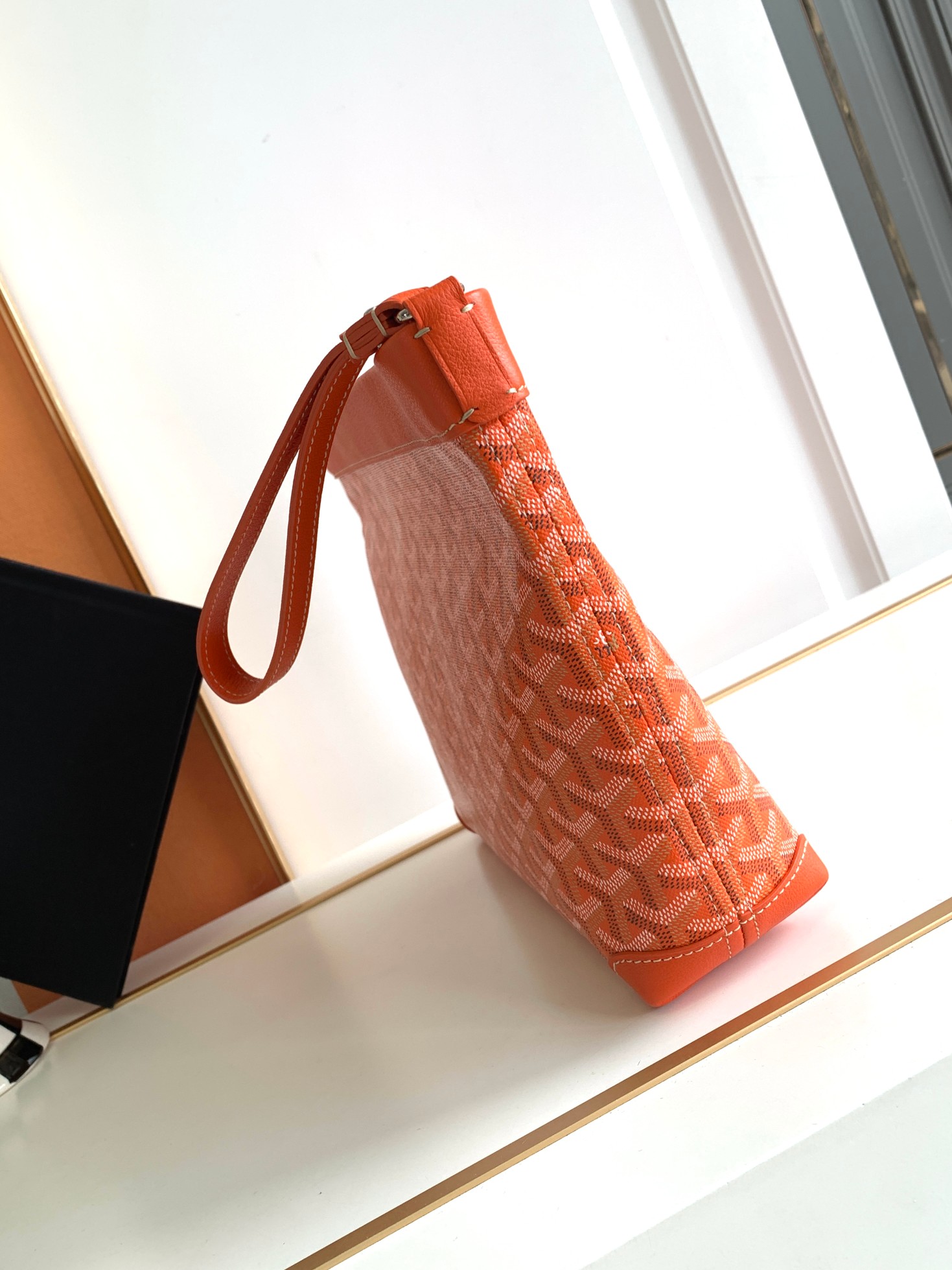 GOYARD CONTI 8811 (orange)