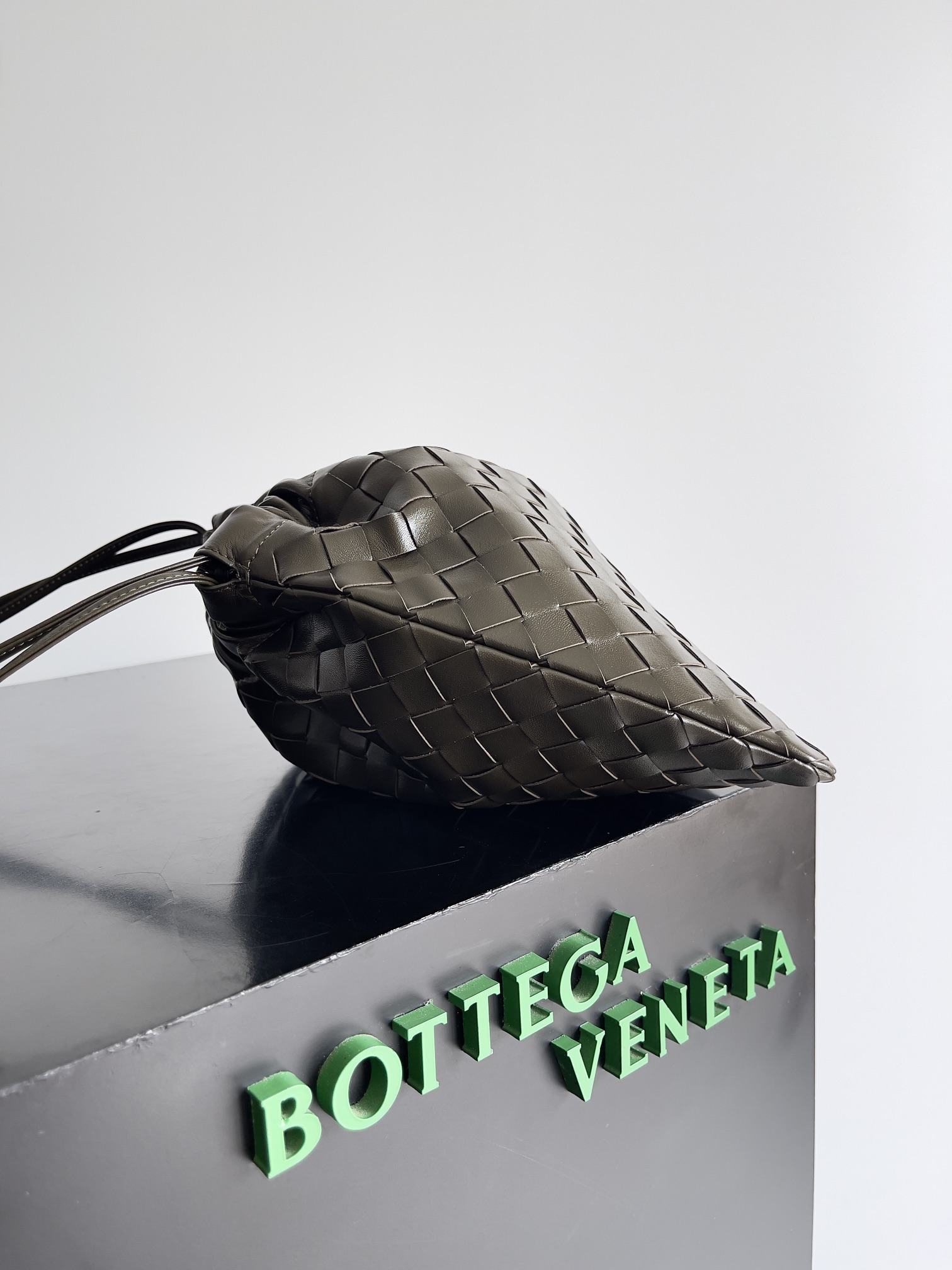 Túi Xách Nữ BV Dustbag 796728 Màu Rêu 