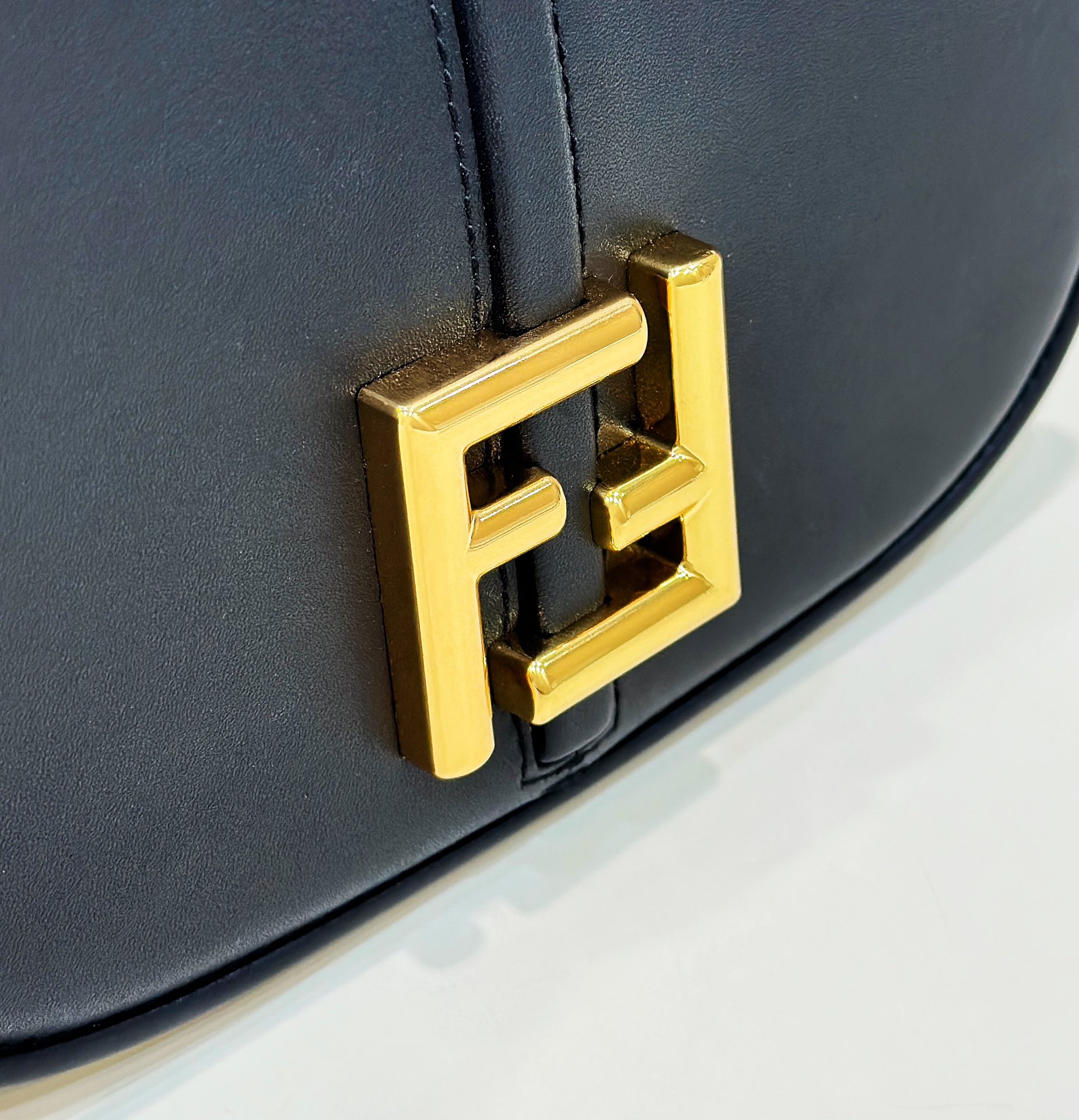 TÚI XÁCH NỮ FENDI 8622s 