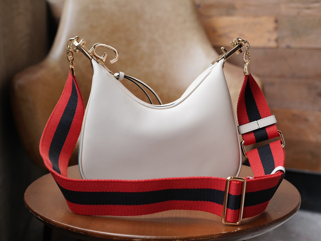 Sac à épaule Gucci Attache petite taille 699409 (white) 