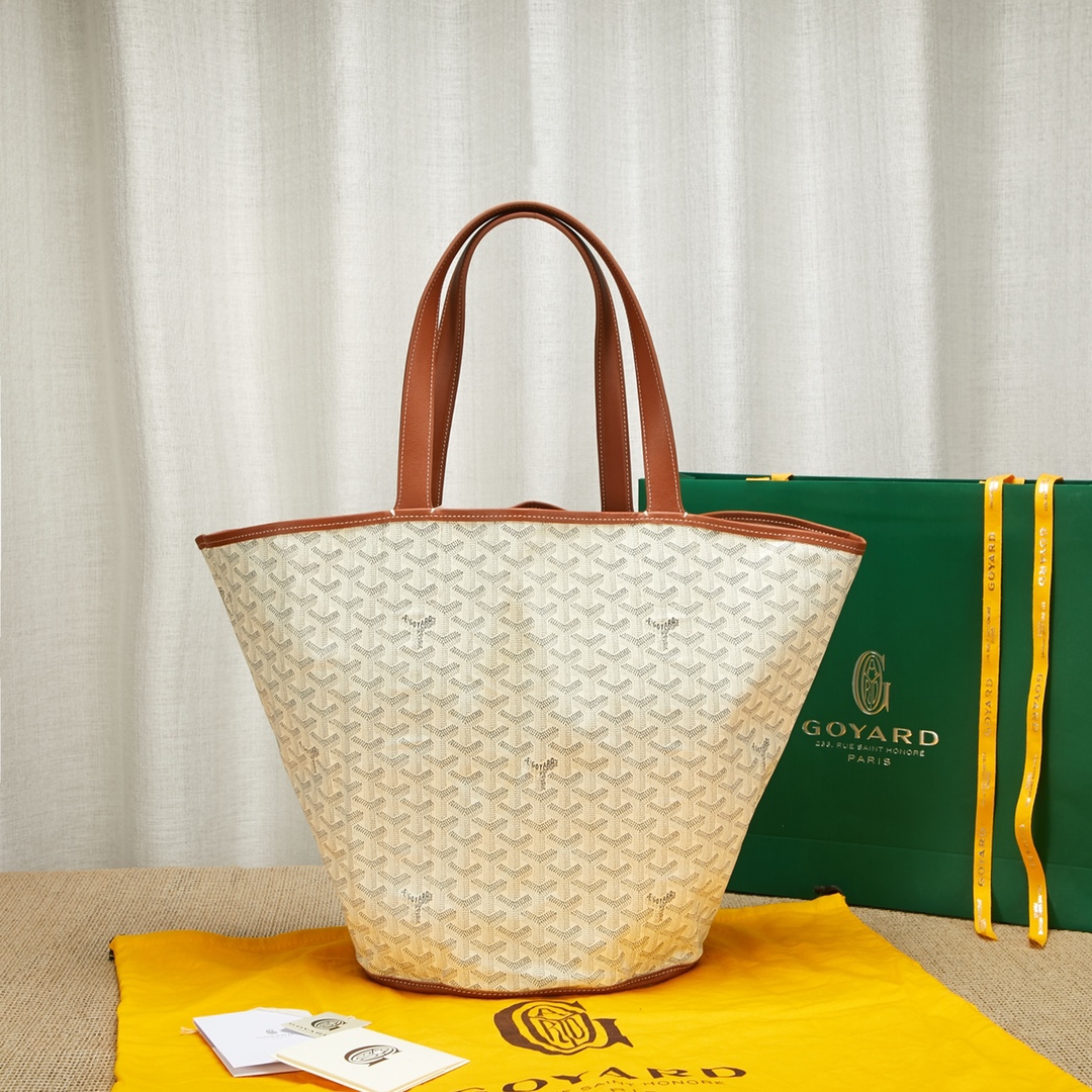 Goyard Belharra bag 8111 (white)