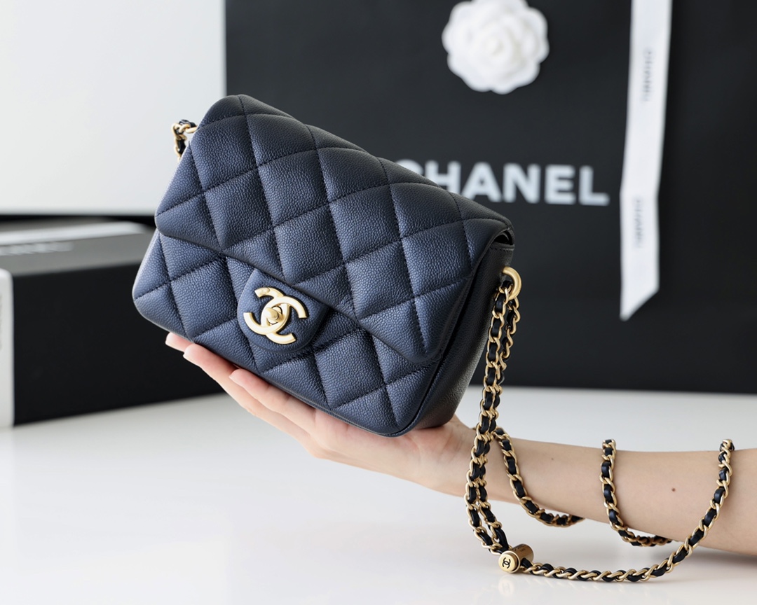 Túi Xách Chanel Flap Màu Đen AS2855