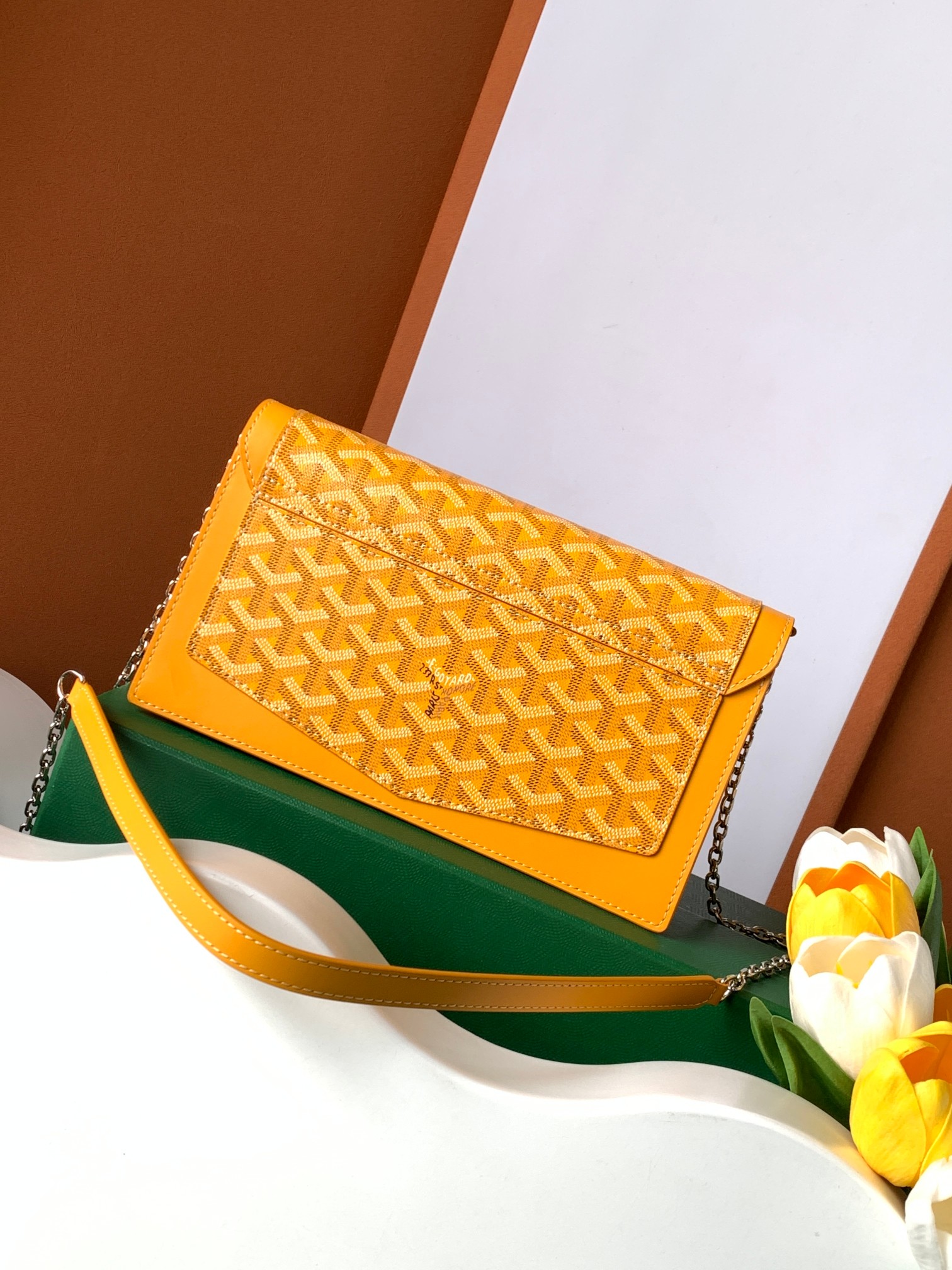 Goyard Duchesse Marie-Caroline 1100 (yellow)