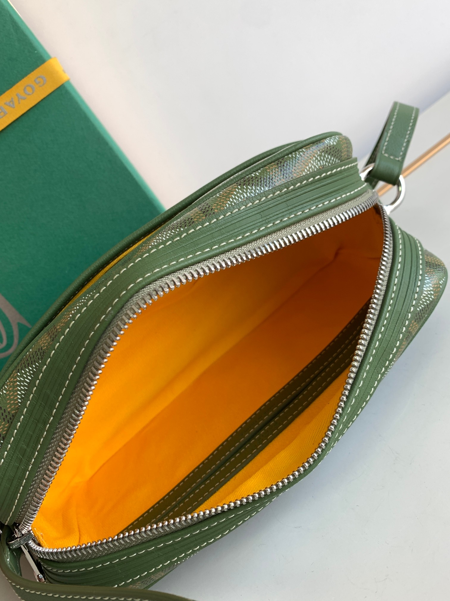 GOYARD 8018 (GREEN)