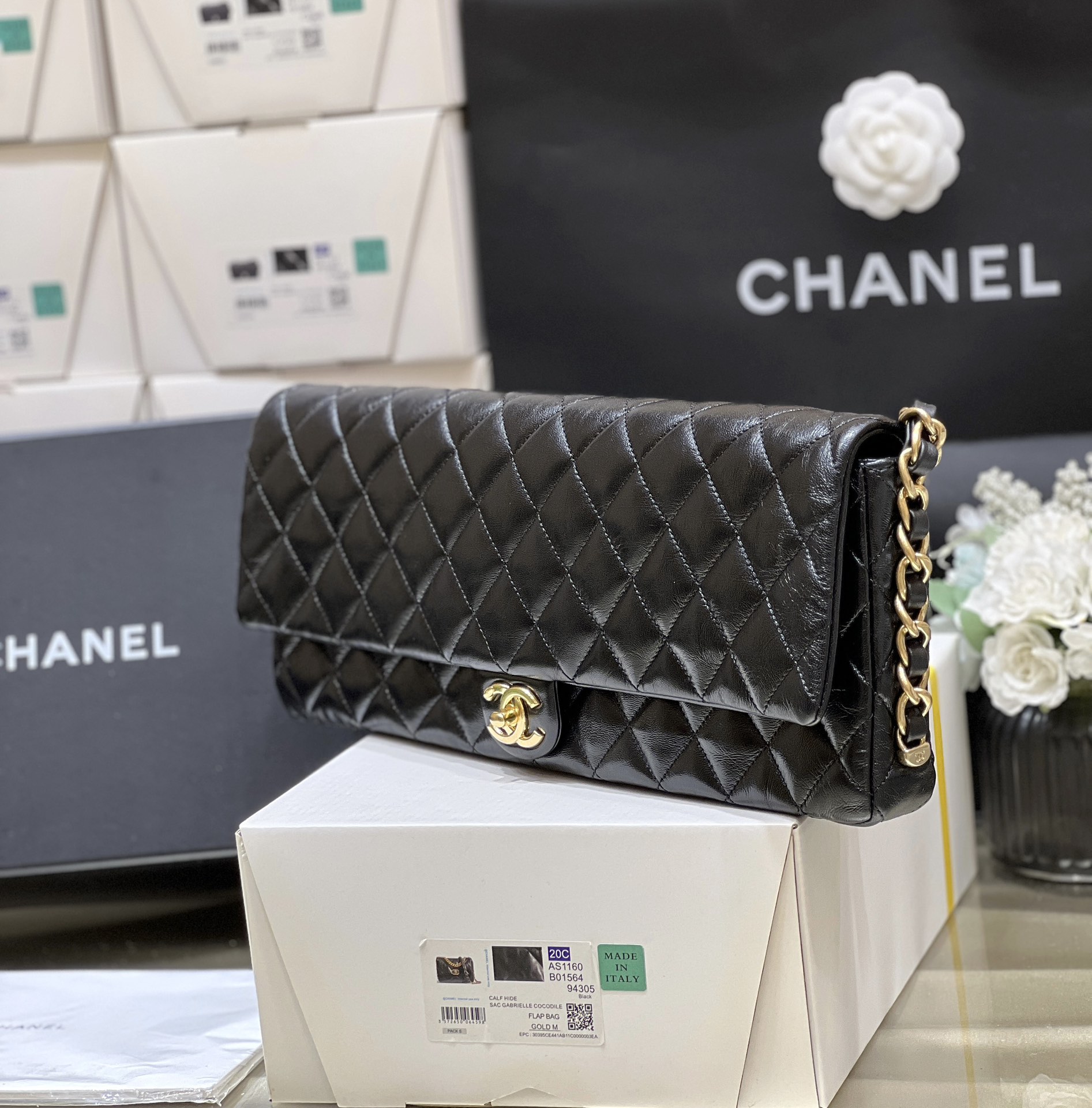 Túi Xách Chanel24A MAXI Màu Đen 