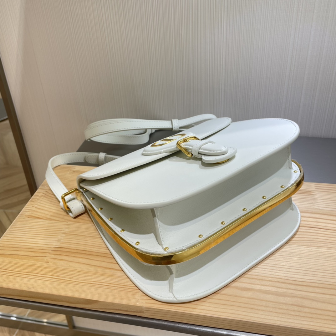 TÚI DIOR BOBBY FRAME MÀU TRẮNG