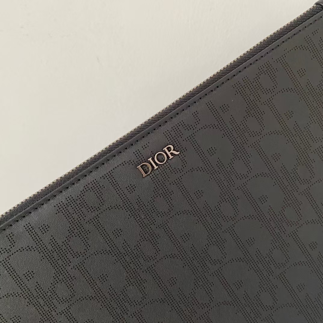 Clutch Cầm Tay Dior Nam Màu Đen 9906