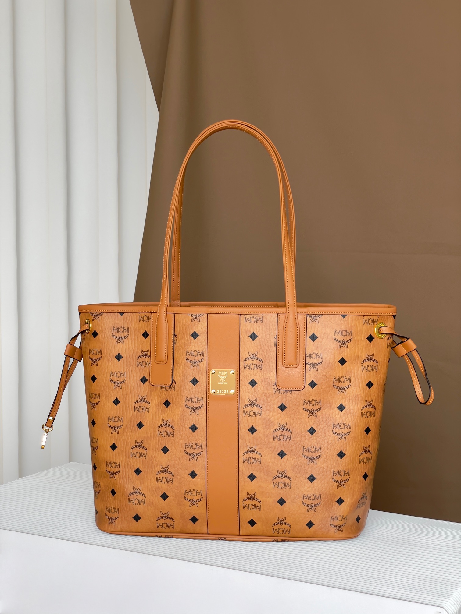MCM LIZ VISETOS1CO001 (BROWN)