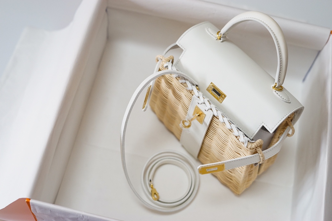 Túi xách hermes Kelly Picnc màu trắng