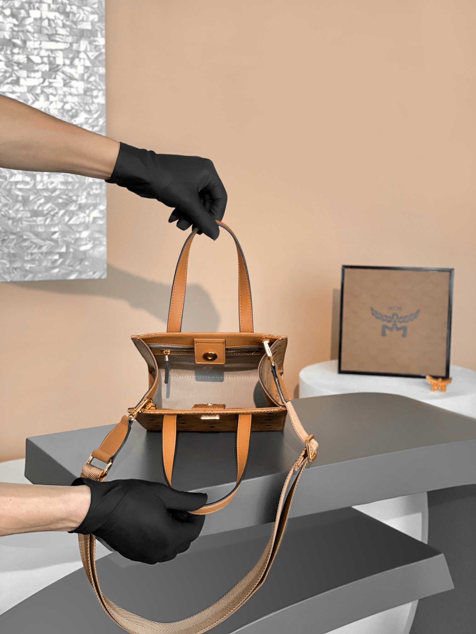 MCM KLASSIK VISETOS 02CO001 (BROWN)