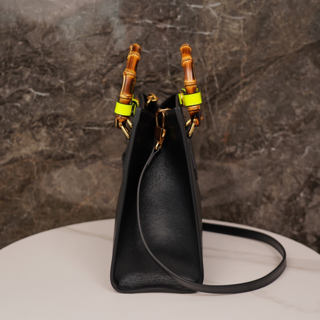 Gucci Diana 660195 ( Black) 