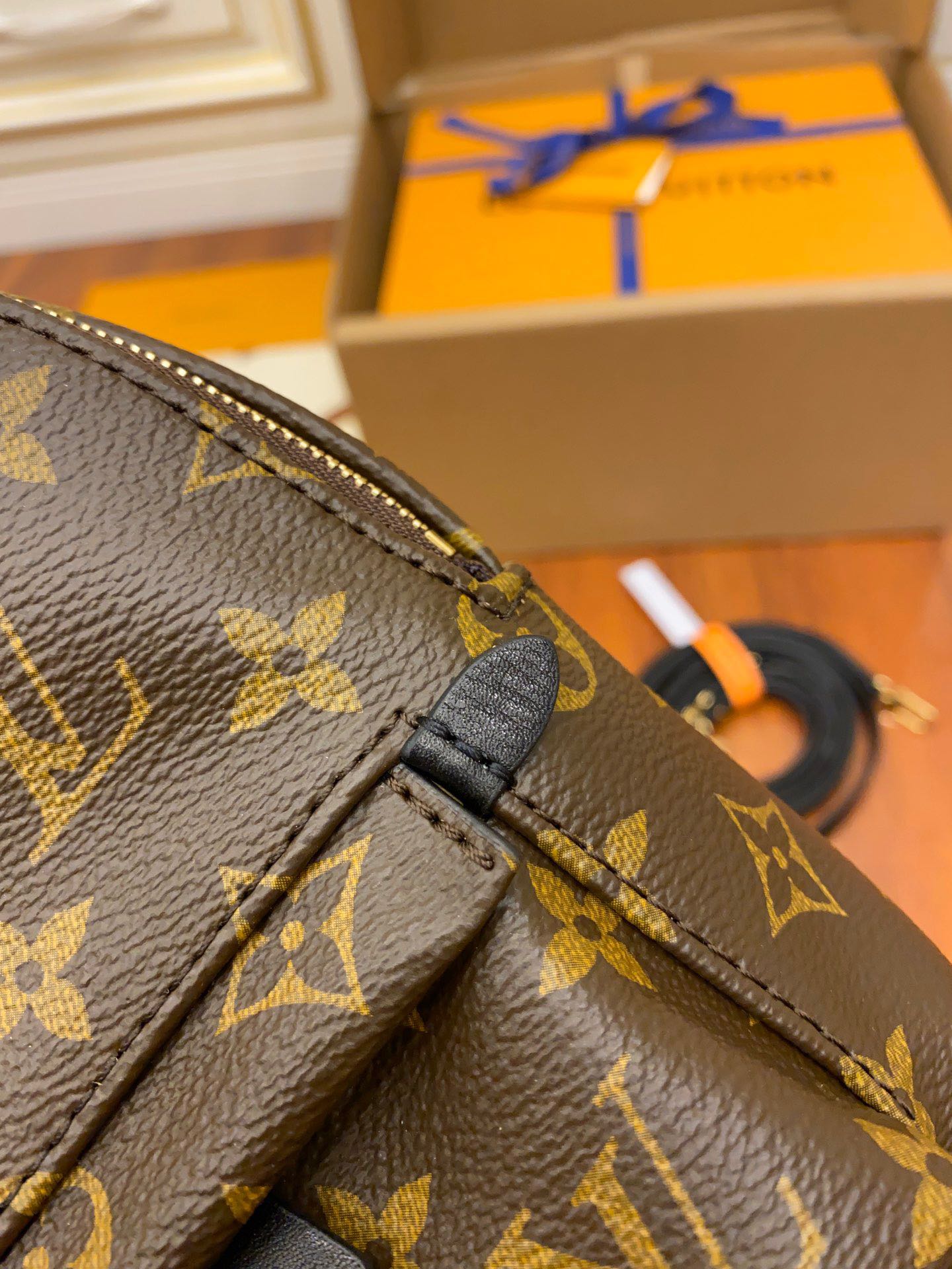 Pochette Accessoires M44873