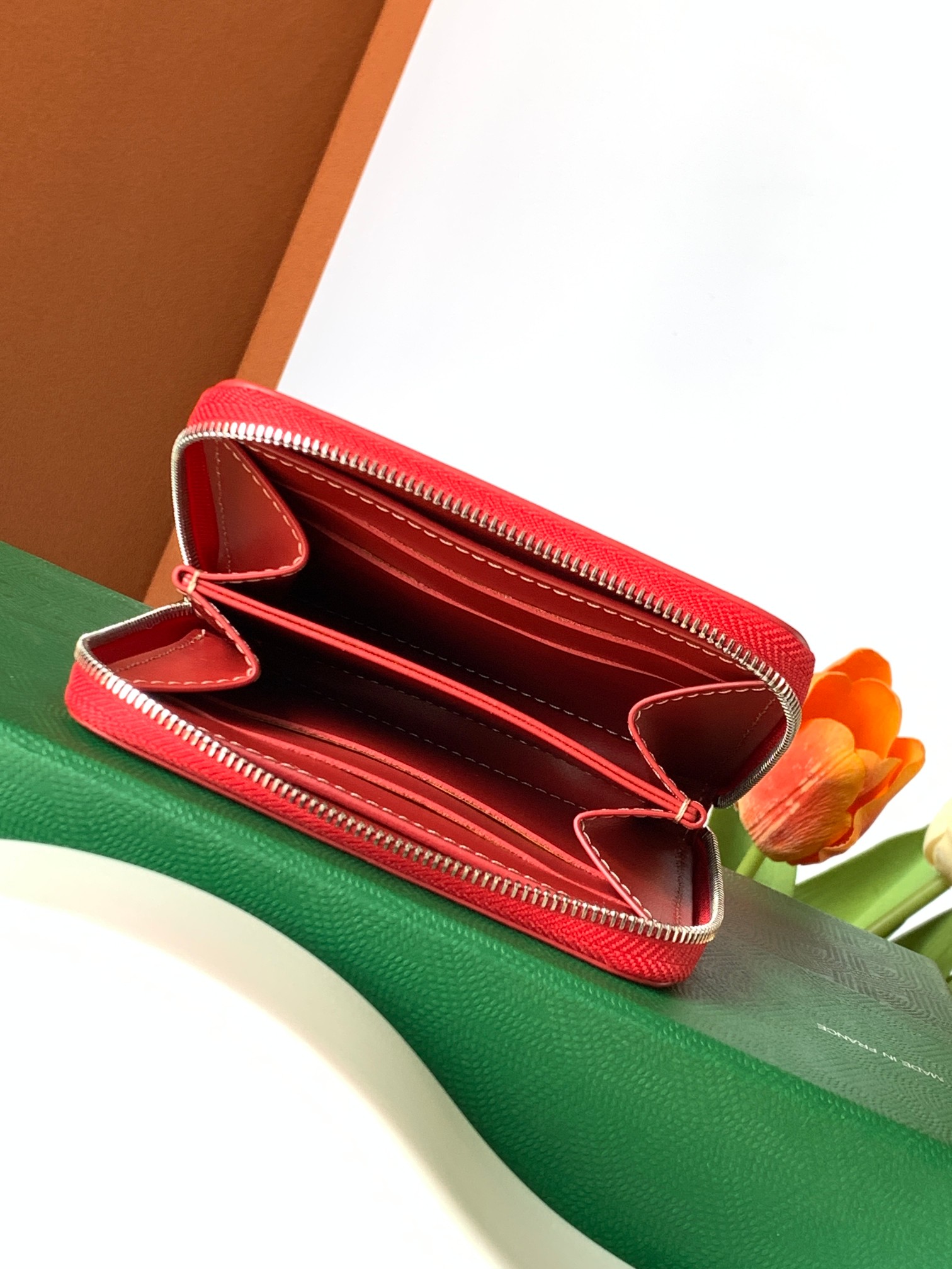Goyard MATIGNON 8511 (red)