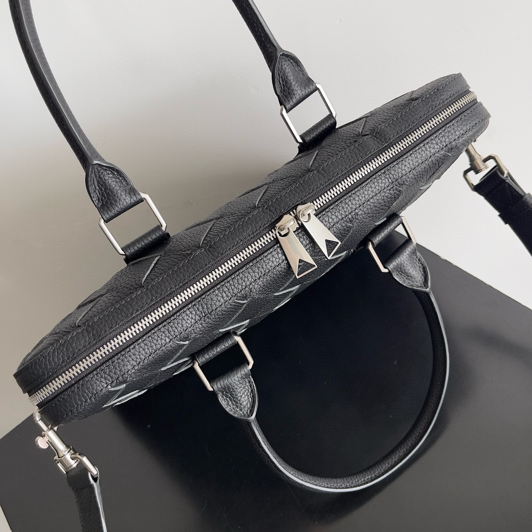 Túi xách nữ bottega veneta màu đen 799765