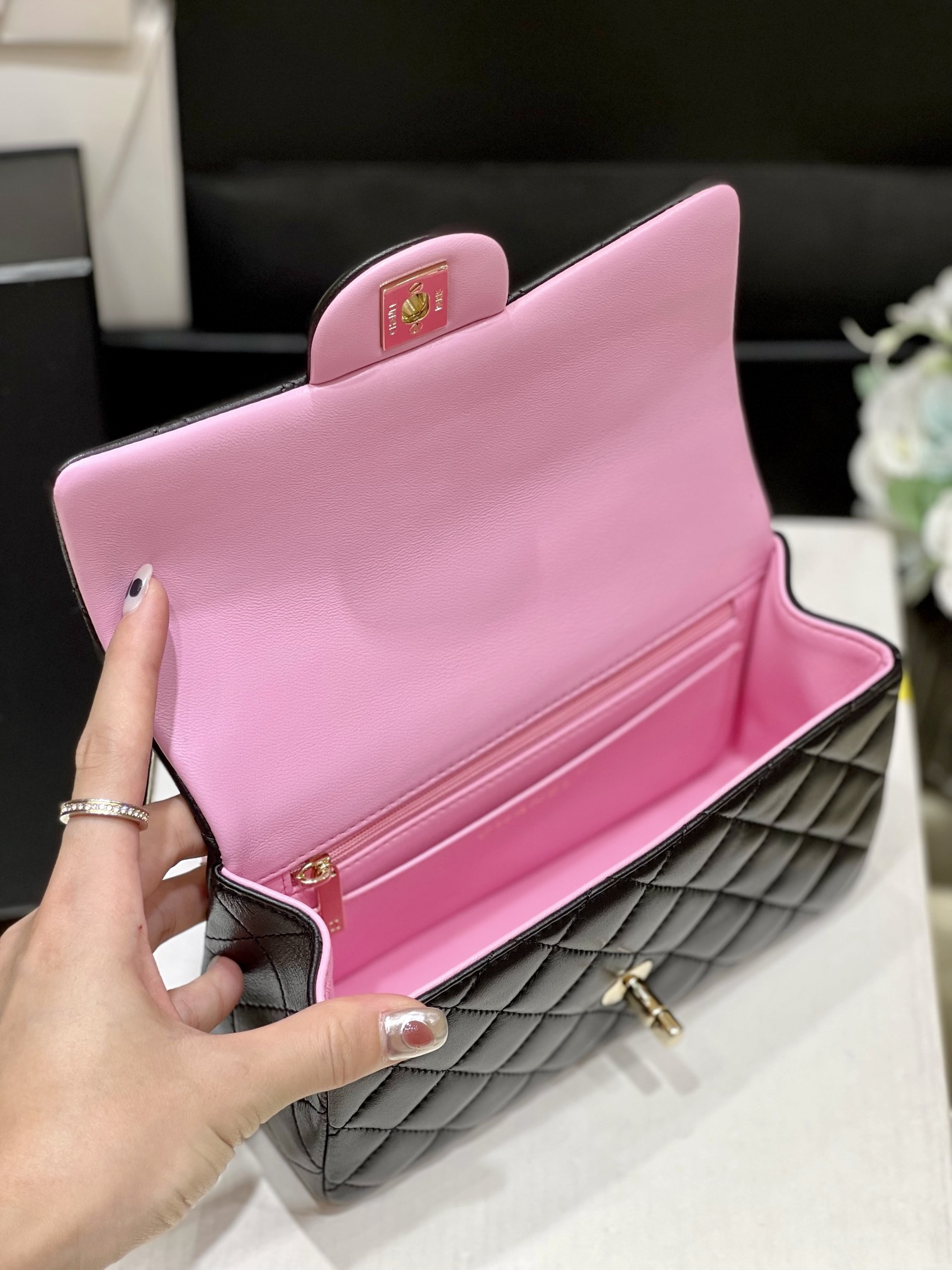 Chanel CF Mini Handle AS2431 (Black)
