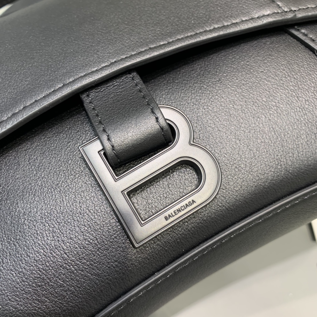 Túi xách nữ BALENCIAGA màu đen 180609