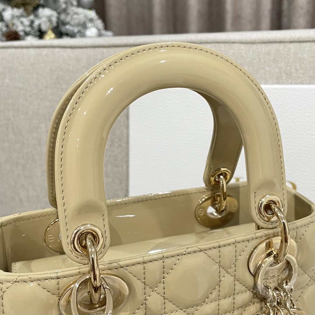 Túi Xách tay Lady Dior Nữ Màu Be