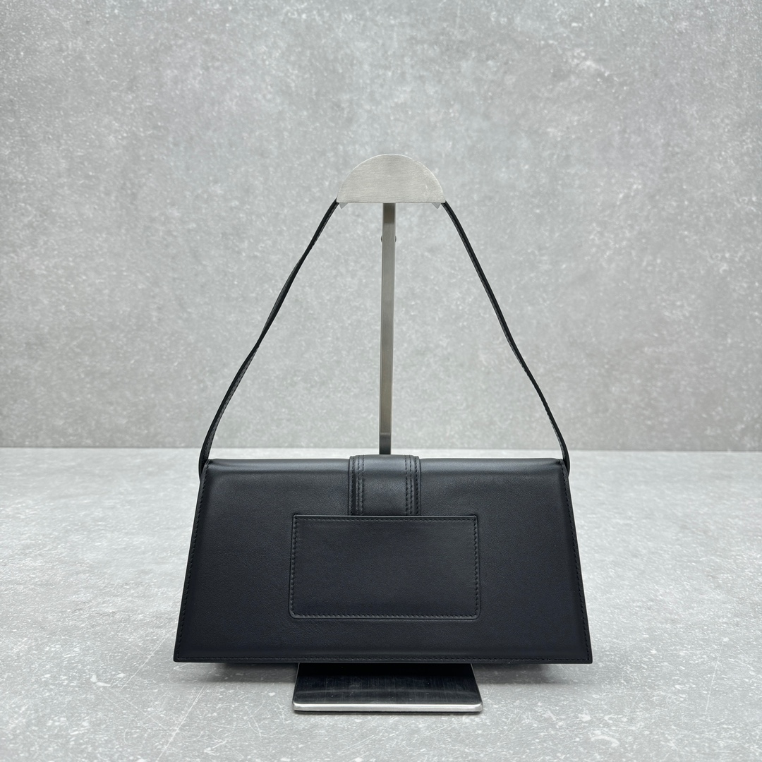 Túi Xách Nữ Jacquemus P98868 Màu Đen 
