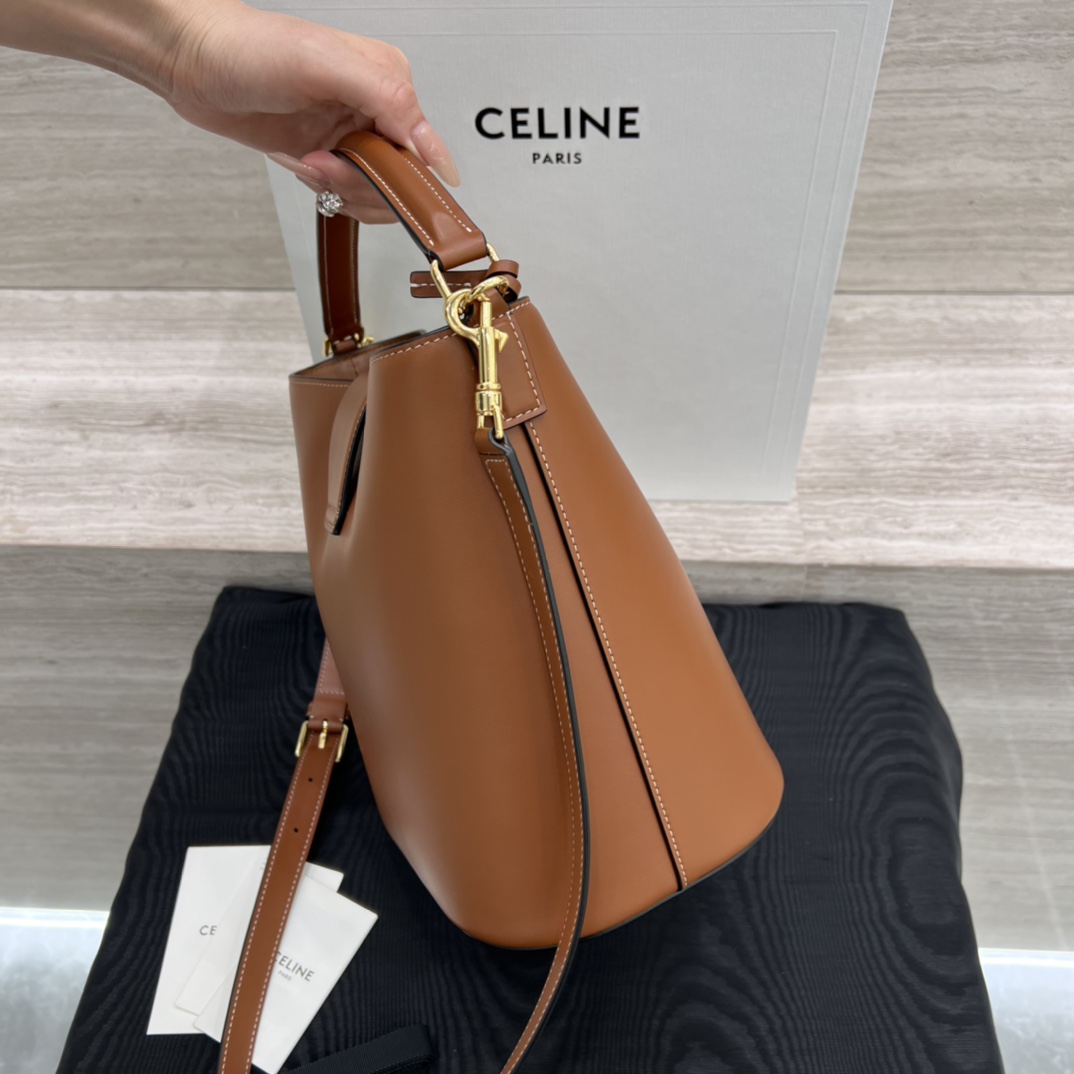 Túi Xách Nữ Celine Louise 116613 Màu Nâu 