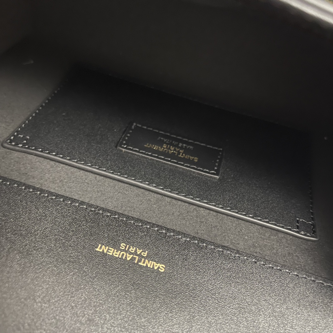 YSL KATE 377829 (Black-gold)