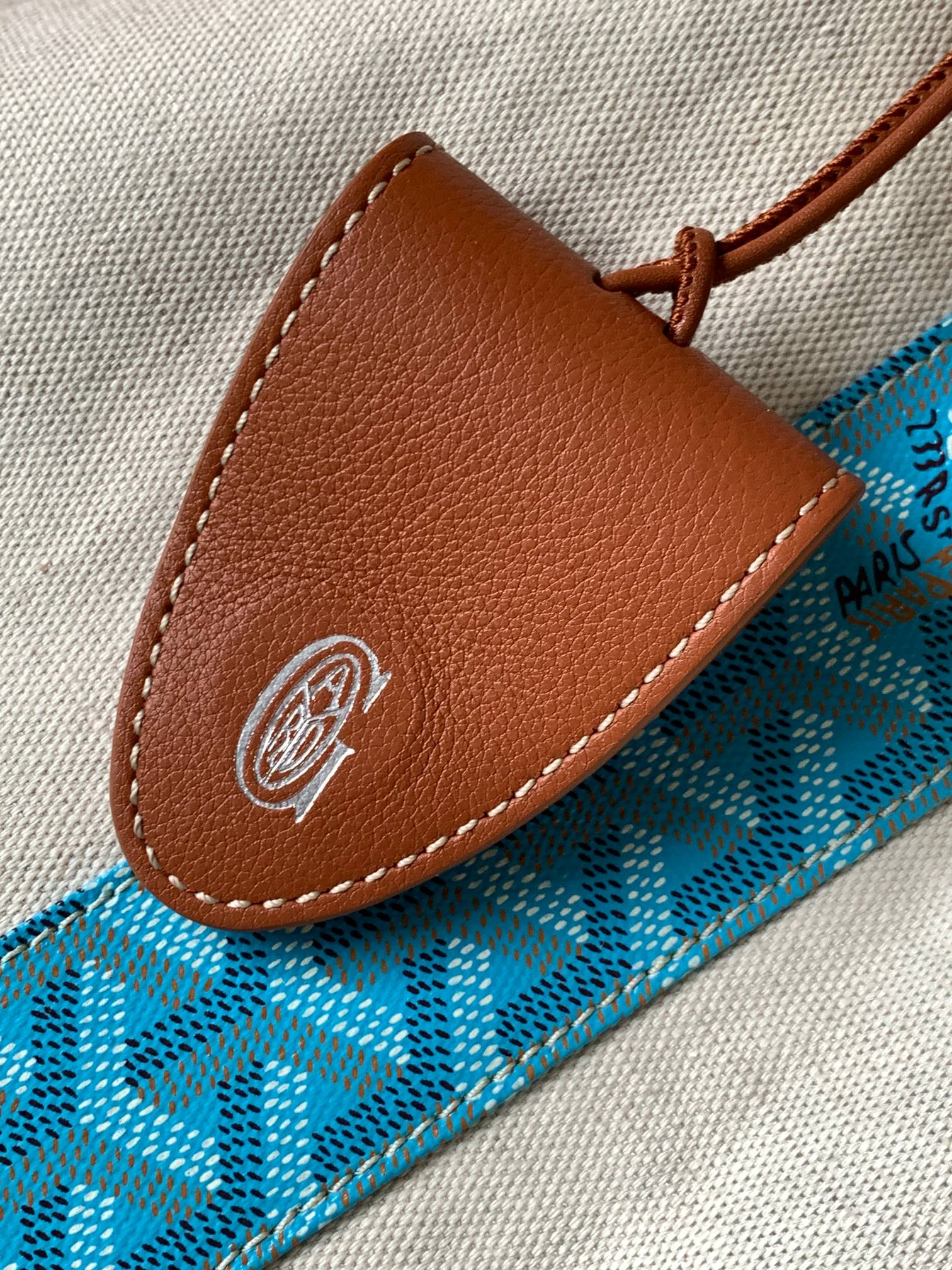 Goyard Belharra bag 8111 (blue)