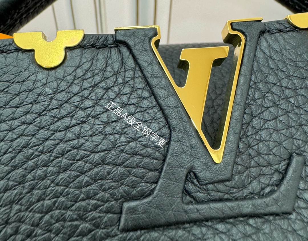 Túi xách Sac Capucines Minim56669