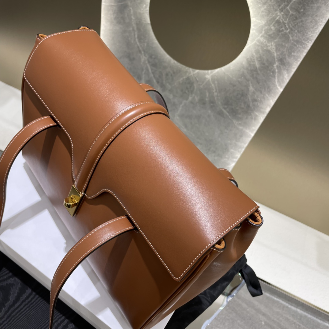 Túi Xách Celine Soft 16 195543 Màu Nâu 