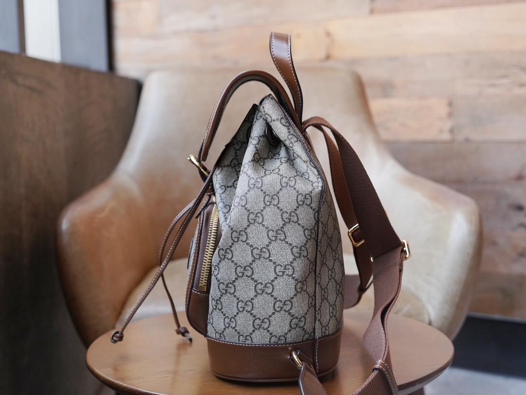 Sac à dos avec détail GG 674147 (Brow) 