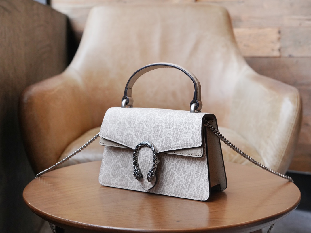 Dionysus 702529 (Logo white)