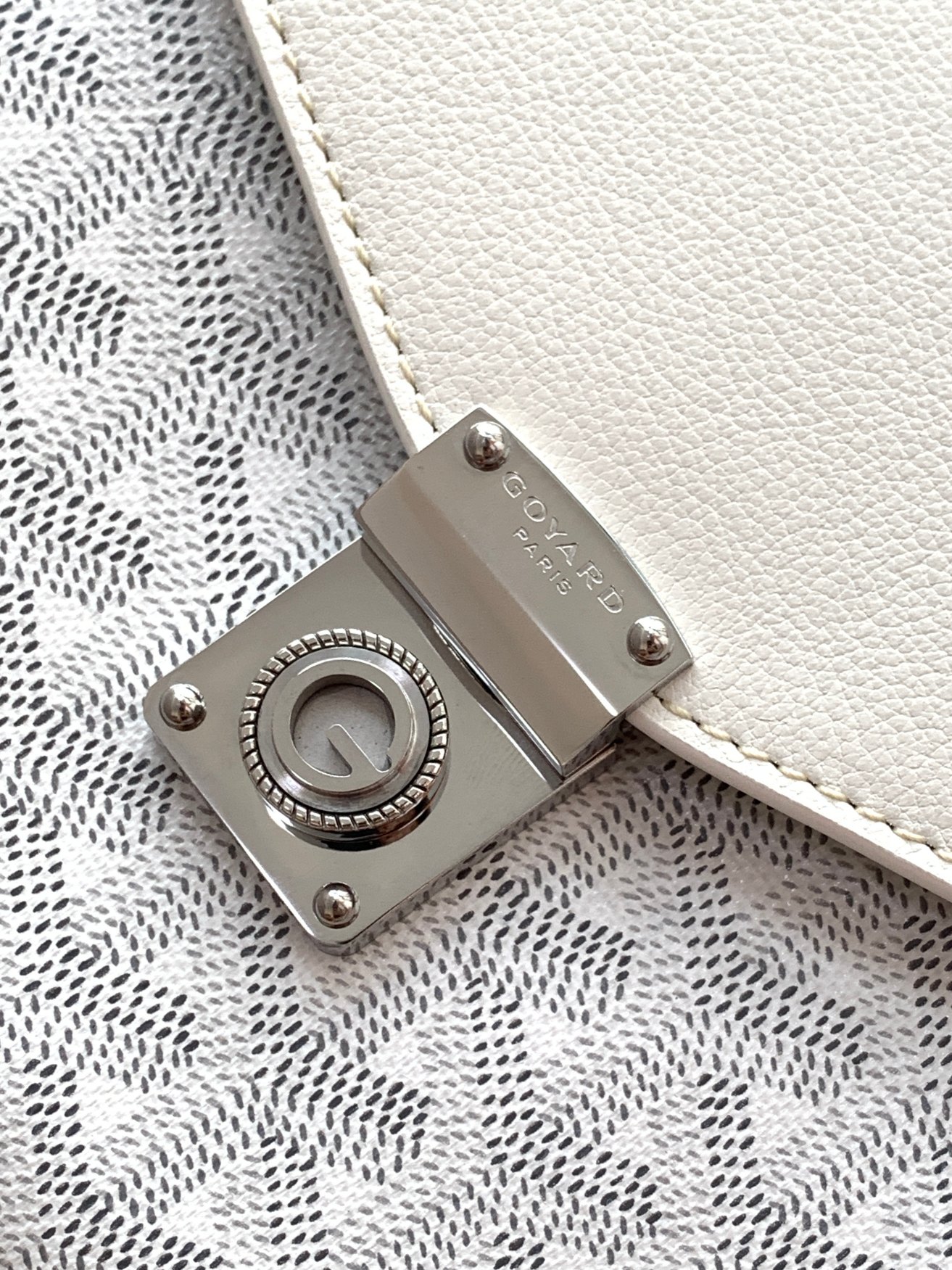 GoyardChypre Pouch-Wallet8218 (white)