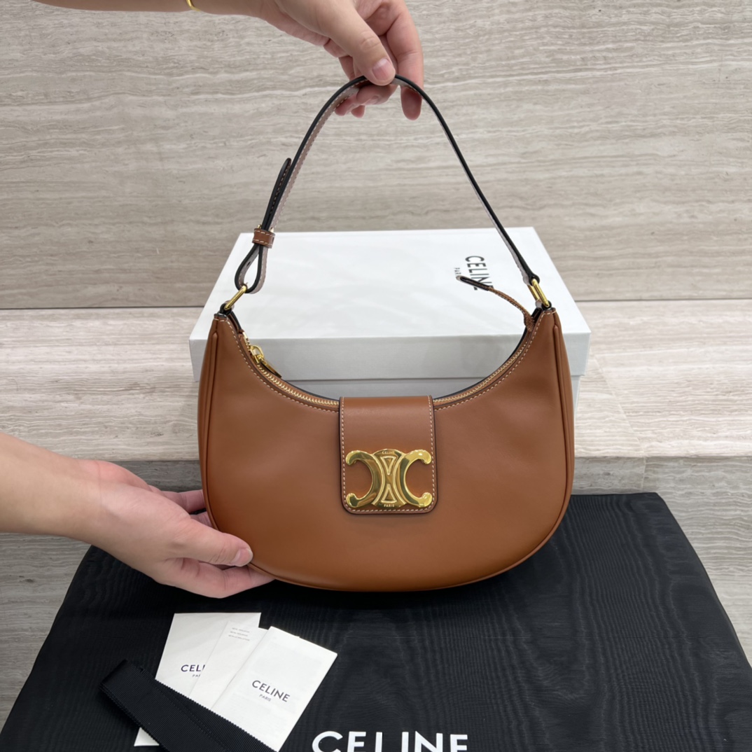 Túi Xách Celine AVA Triomphe 114493 Màu Nâu 