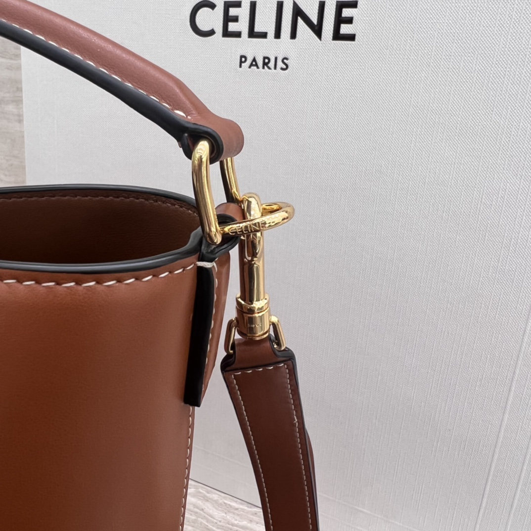 Túi Xách Nữ Celine Louise 116613 Màu Nâu 