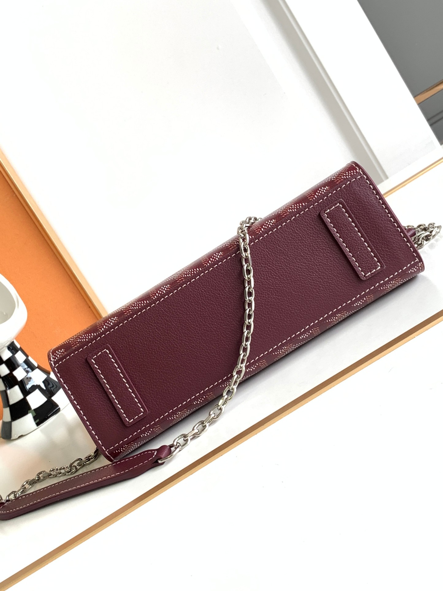 Goyard Rouette 8819 (red)