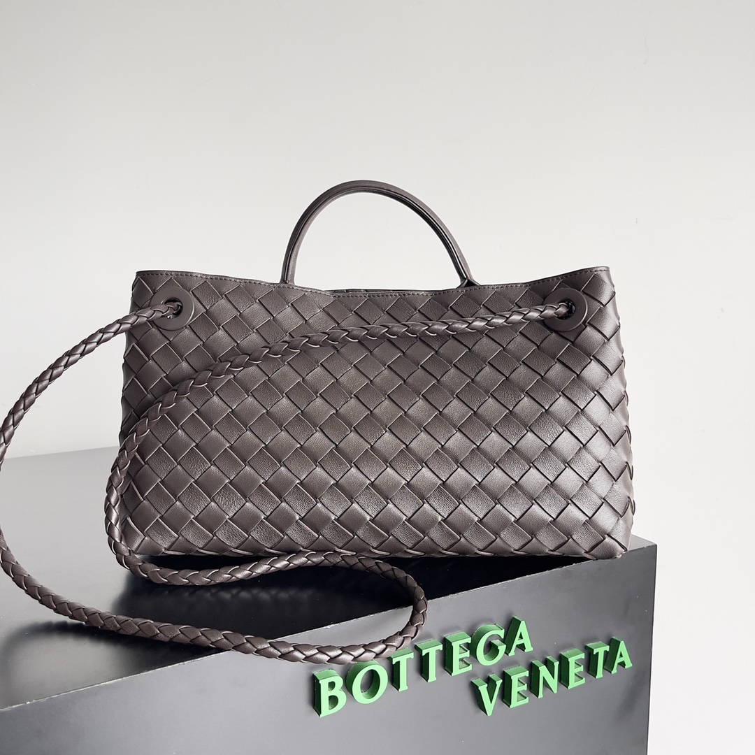 Túi xách nữ bottega veneta màu nâu 754990