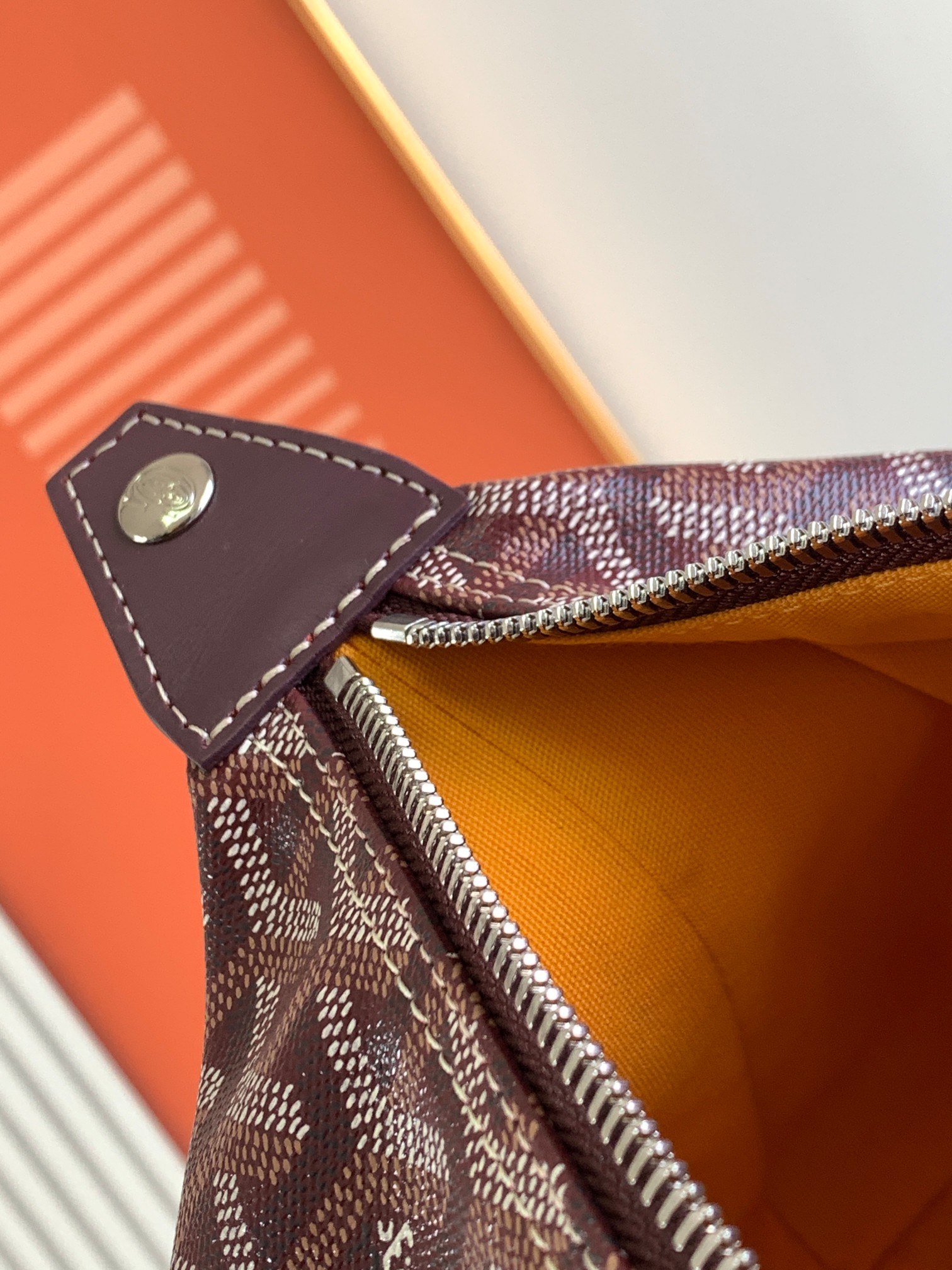 Goyard toilet ecrue bag 8829 (red)