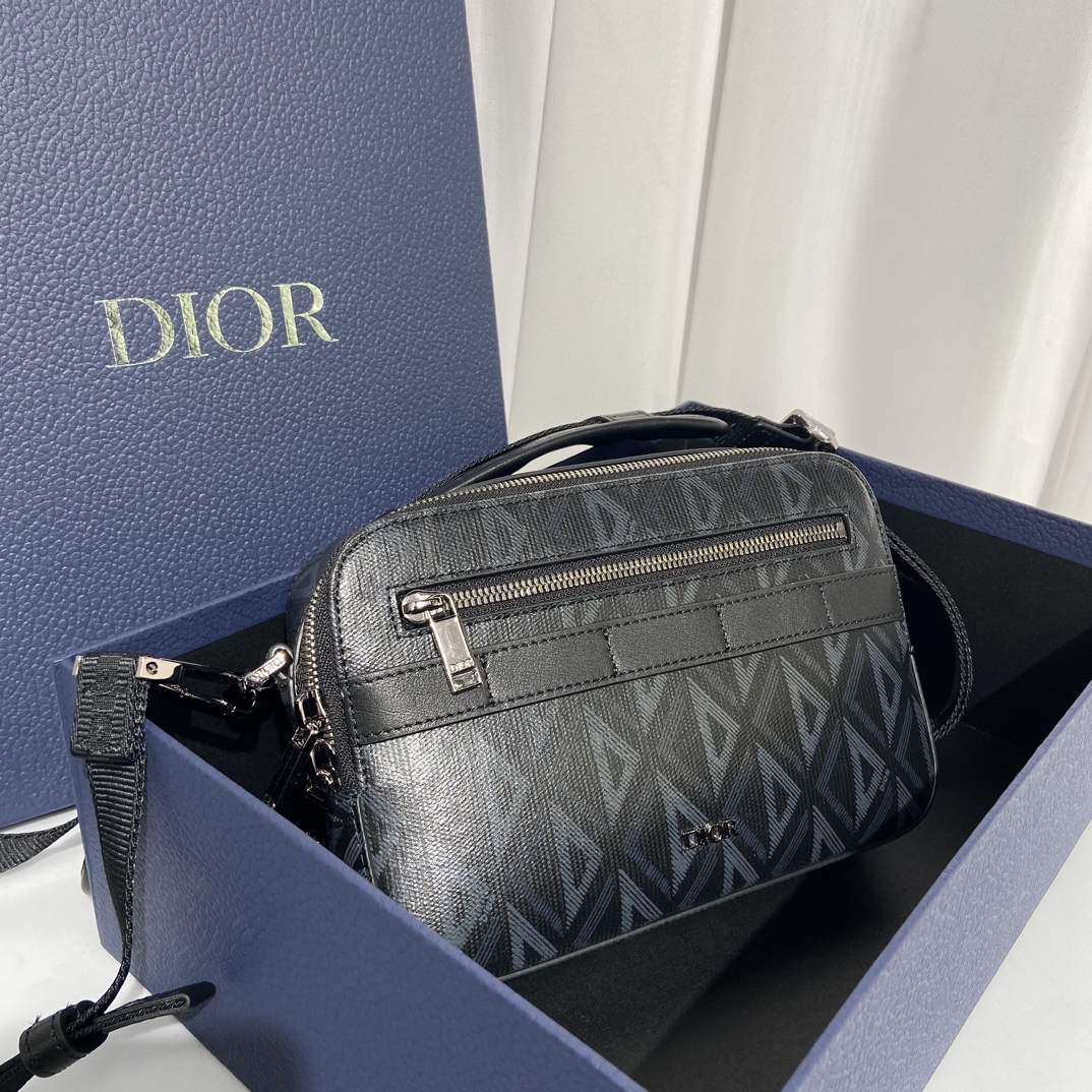 Túi xách Dior nam CD Diamond 9965 màu đen 