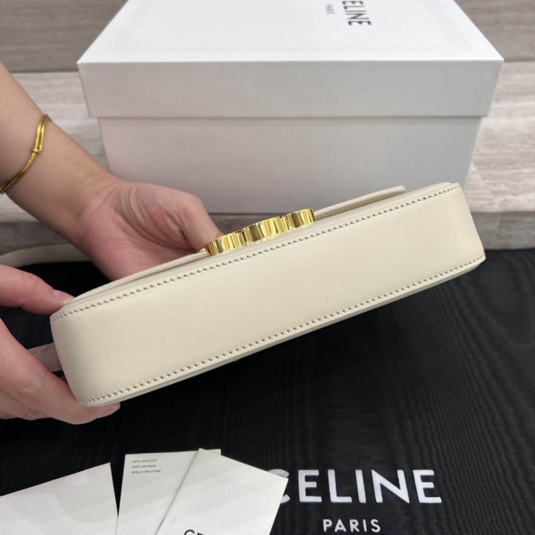 Túi Xách Celine Nữ Claude 194143 Màu Trắng 