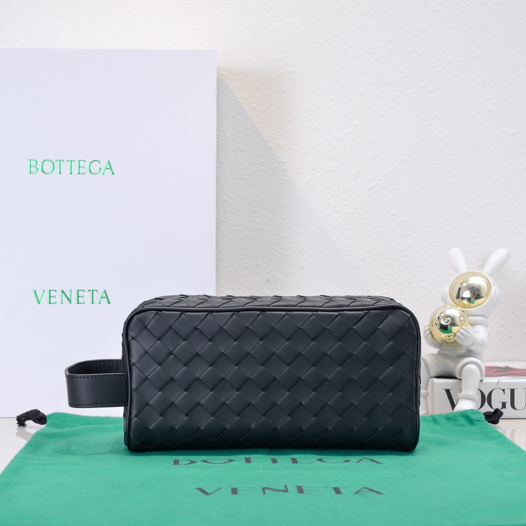 Túi Xách Nam Bottega Veneta 7799 Màu Đen 