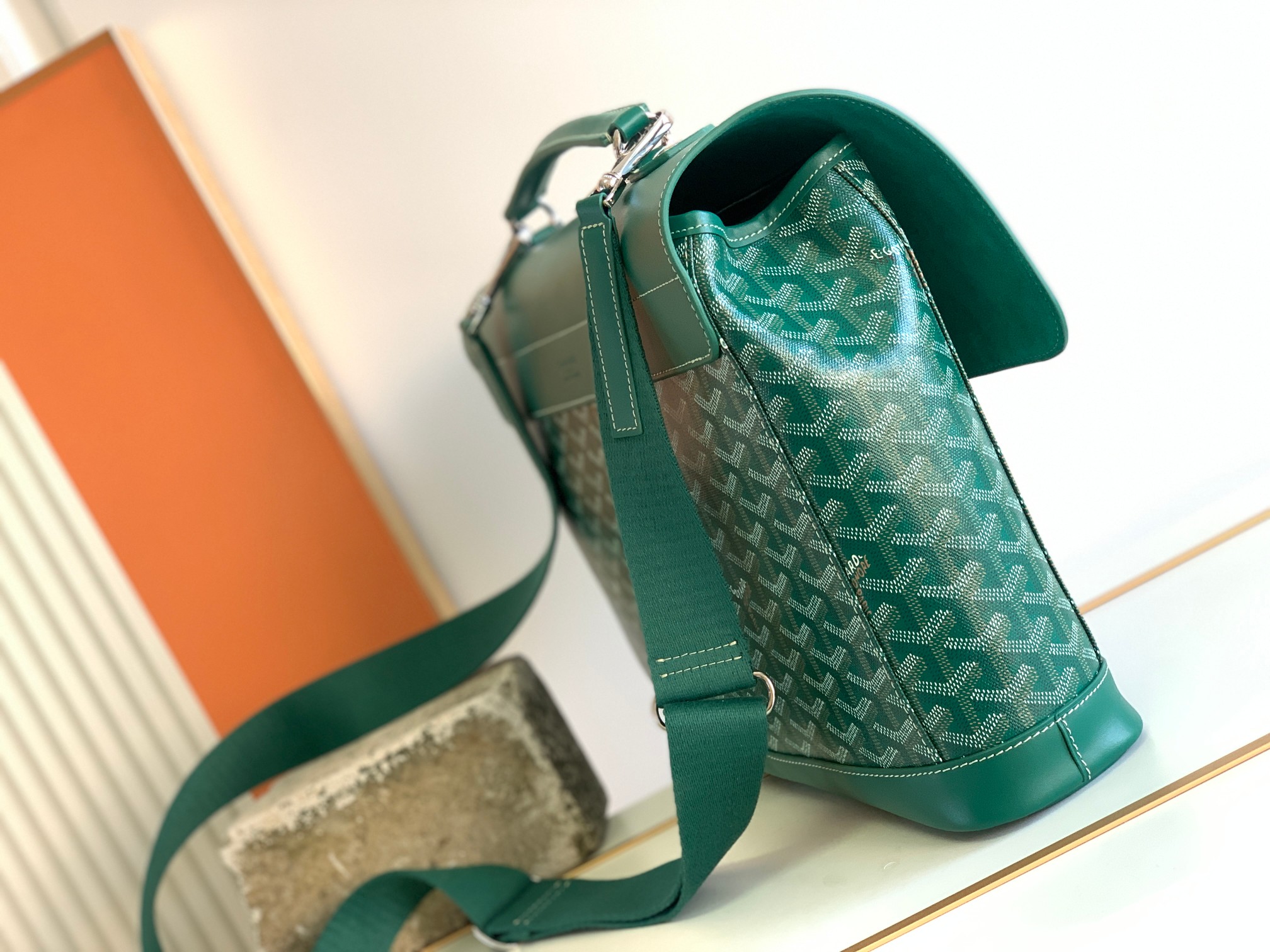 goyard citadin 8029-1 (green)