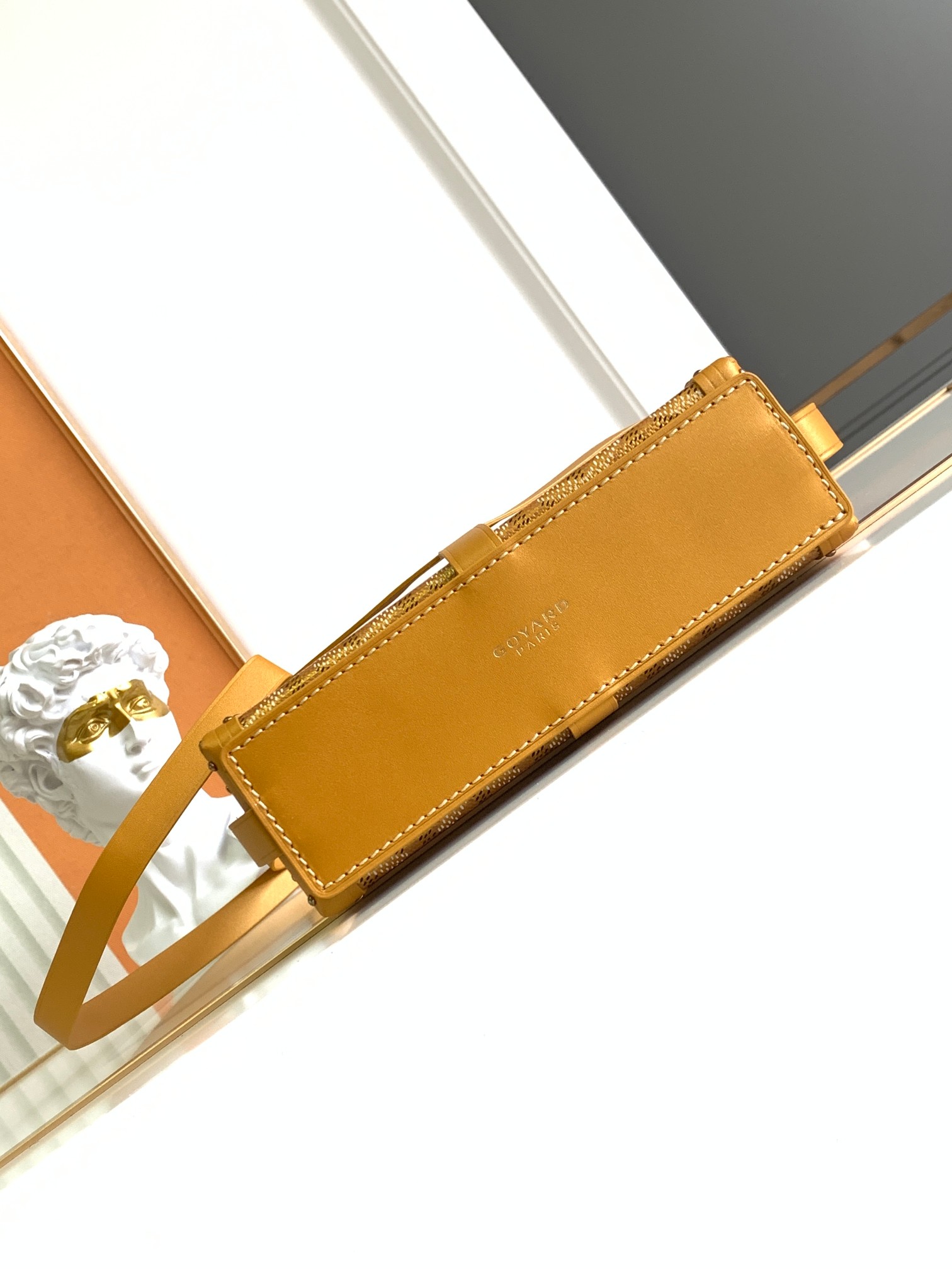  Goyard Minaudière 8210 (yellow)