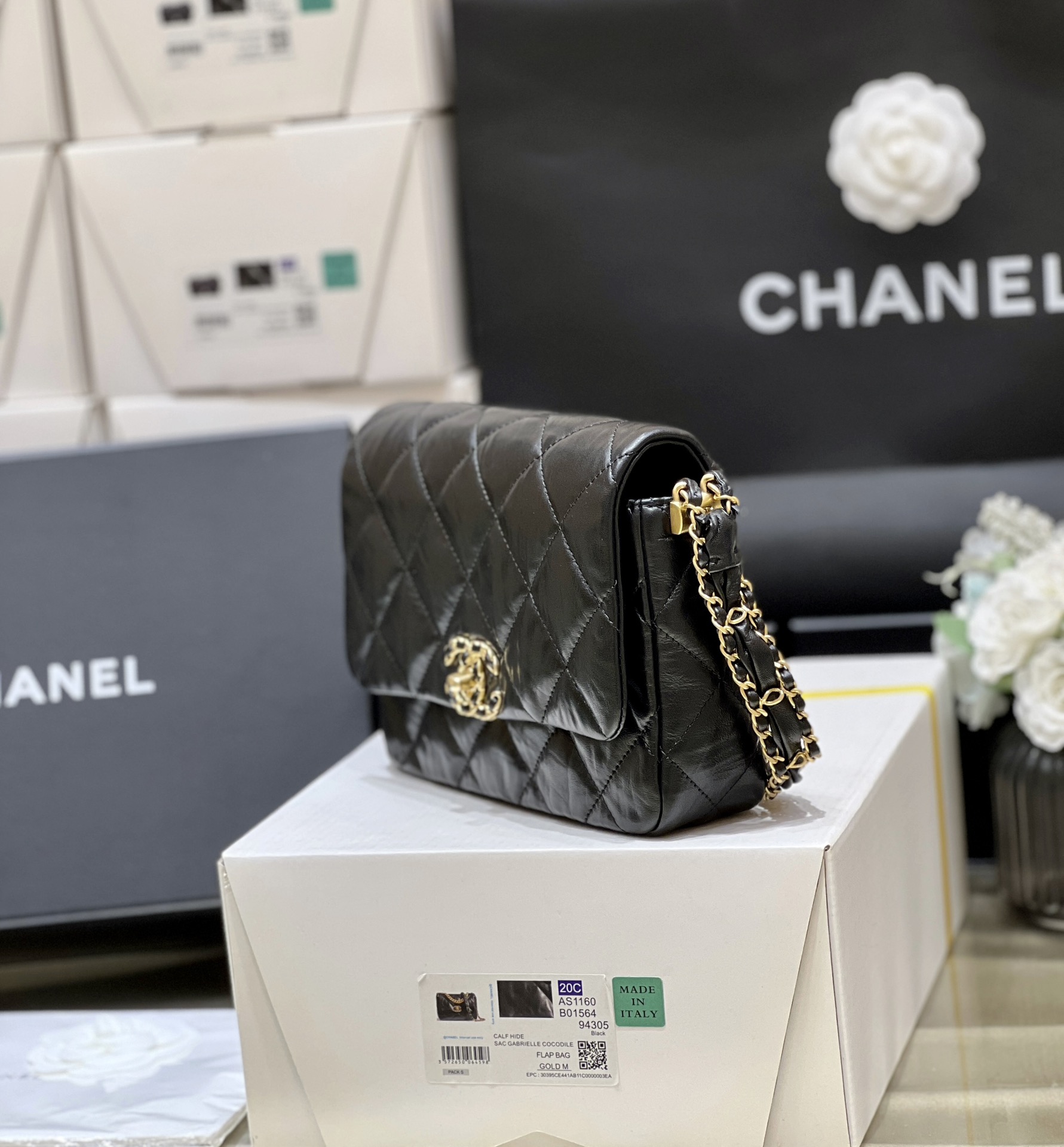 Túi Xách Chanel AP4423 Màu Đen 