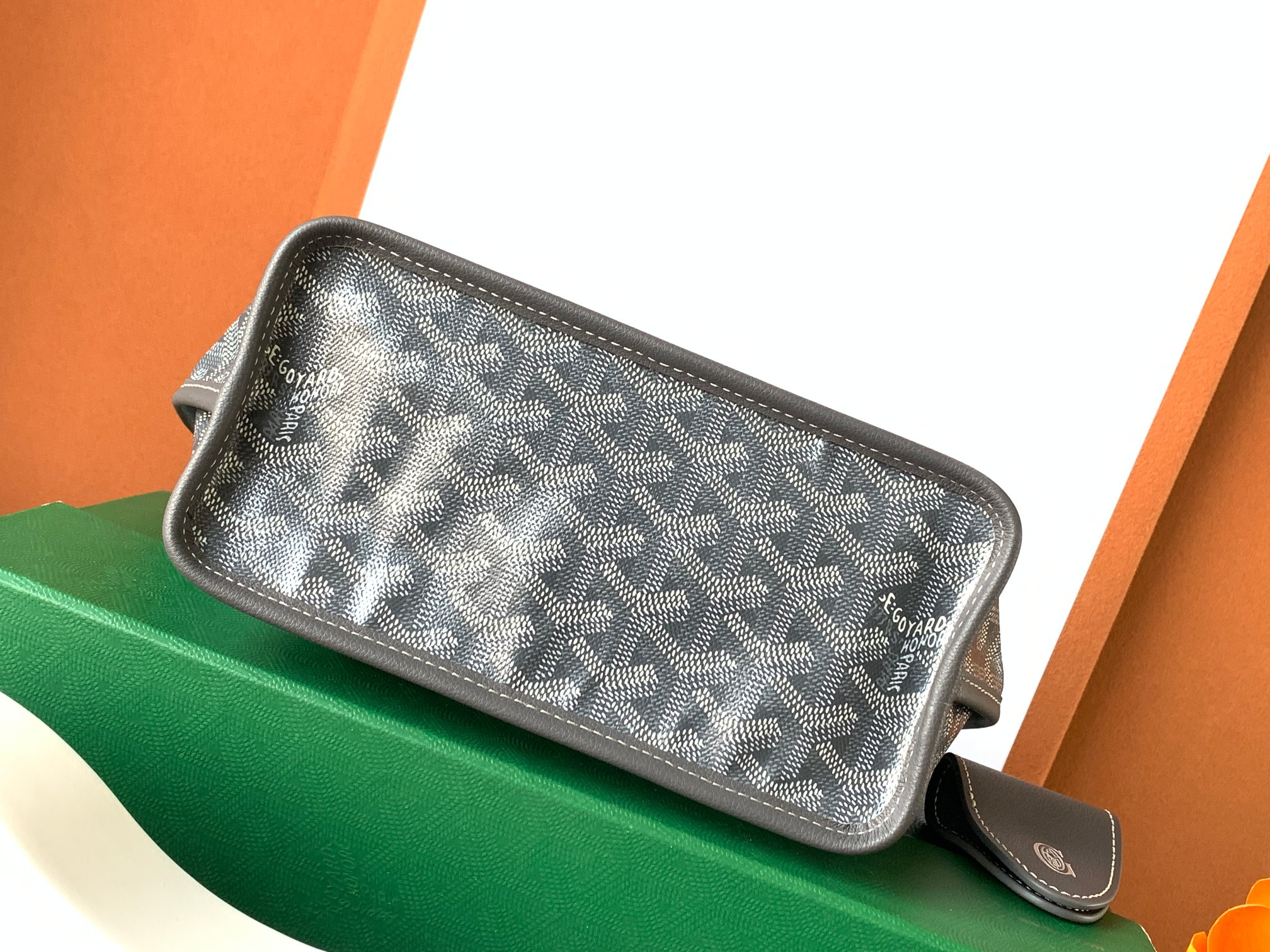 Túi xách Goyard 8003 màu xám 