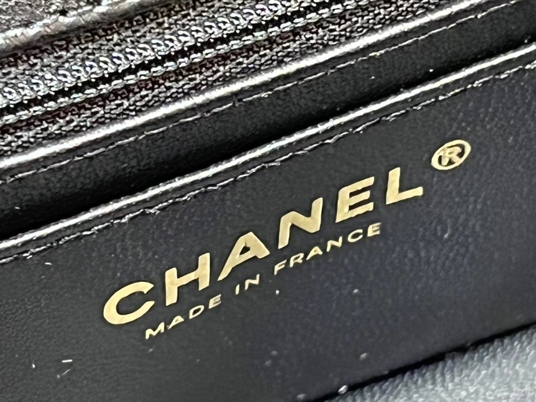 Túi Xách Chanel Bodin AS4469 Màu Đen